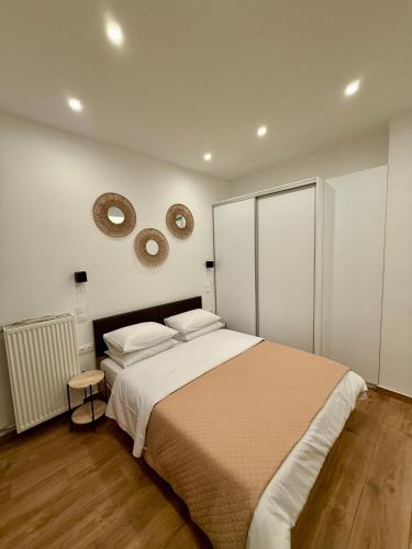 Pagrati Cozy Lux Studio-Chremonidou street