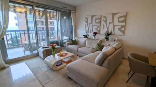 130m2 next to Casino of Monaco