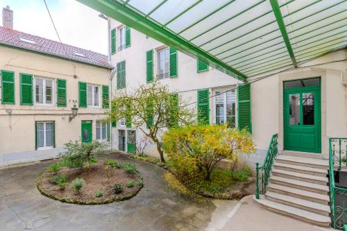 Zahrada ubytování Le Petit Marbre - 10 min à pied de la gare de Nancy