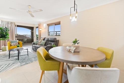 Posezení v ubytování Mountain Panorama-9 Pools Gym & BBQ