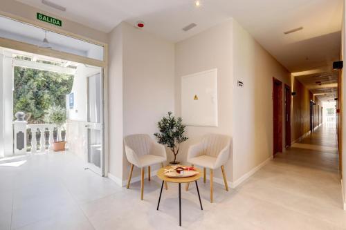 Hostal Puerta Almar photo 50