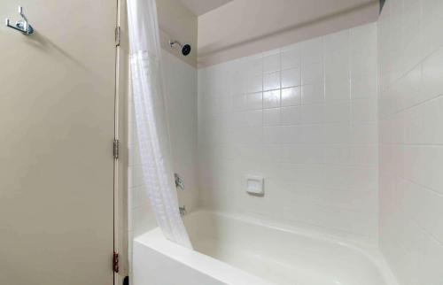 Bagno di Extended Stay America Suites - Miami - Airport - Doral