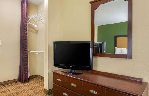 a television on a dresser in a hotel room at Extended Stay America Suites - South Bend - Mishawaka - North in South Bend