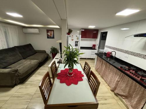 Casa confortável para 04 pessoas