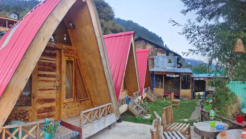 Gallery image of Earthen Pods in Manāli