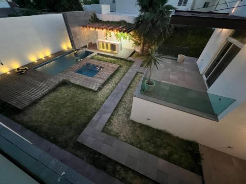 Πισίνα στο ή κοντά στο House Pool 4 bedrooms