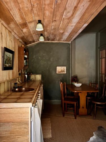 Fotografie z fotogalerie ubytování The Quarters v destinaci Strahan