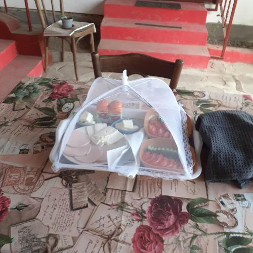 Makanan di atau berdekatan the country house