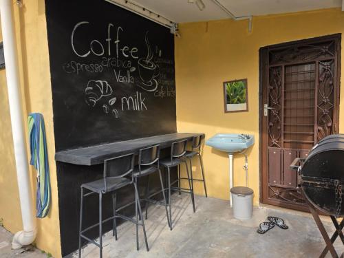 Φωτογραφία από το άλμπουμ του CASA AINA at Gopeng Cozy & Comfy Home σε Kampong Kepayang
