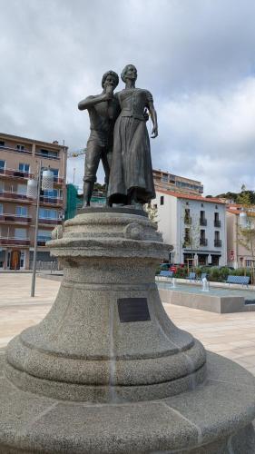 Fotografie z fotogalerie ubytování Castellane : T2 spacieux - Vue Port - WIFI v destinaci Port-Vendres