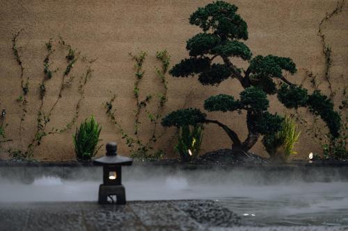 Gambar di galeri bagi Shaxi Fengyasong Village Hotel di Diannan