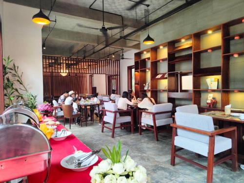 Εστιατόριο ή άλλο μέρος για φαγητό στο Mera Residence