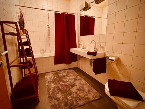 Loft 4-roomにあるバスルーム