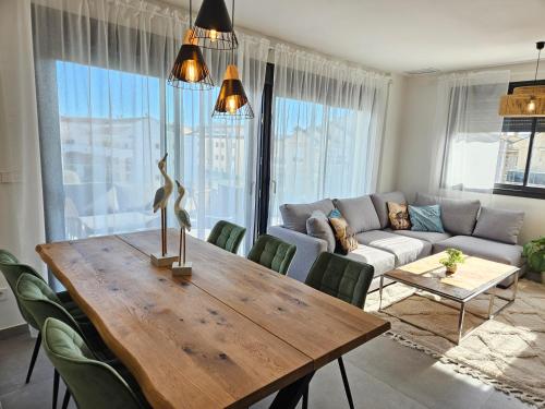 Modern penthouse Magnolia with 80m2 top veranda