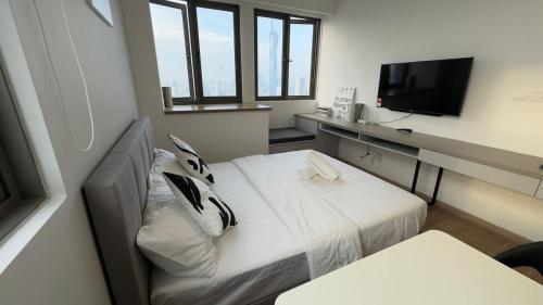 Μια τηλεόραση ή/και κέντρο ψυχαγωγίας στο Nest Heaven Host