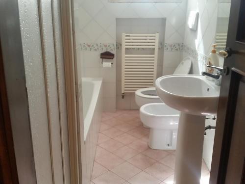Imperiale Apartmentにあるバスルーム