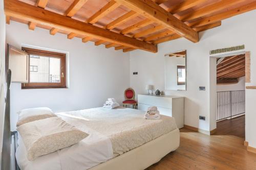 The Tower Suite next to Uffizi Gallery