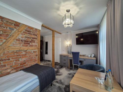 Ein Bett oder Betten in einem Zimmer der Unterkunft Monaco Ville Wellness