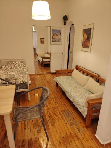 Cosy Open Large Studio By Galerious Parace YR1