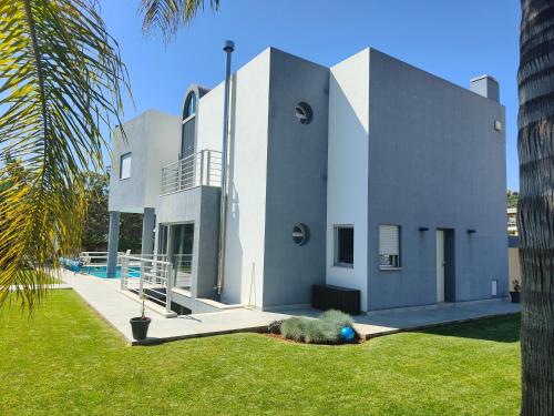 Vila orada lola