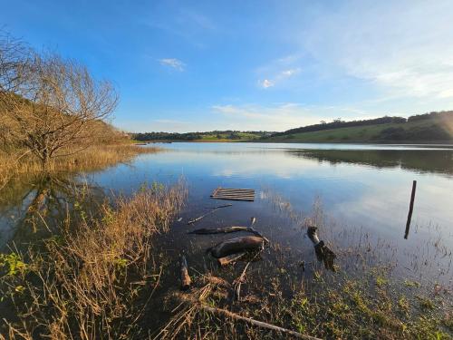 Gambar di galeri bagi Chácara Paraíso Verde - Com acesso a represa di Joanópolis