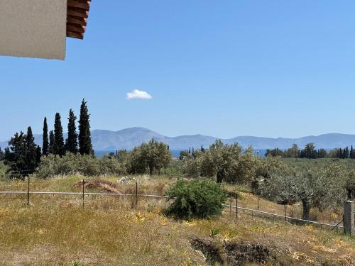 Φυσικό τοπίο κοντά σε αυτή η παραθεριστική κατοικία