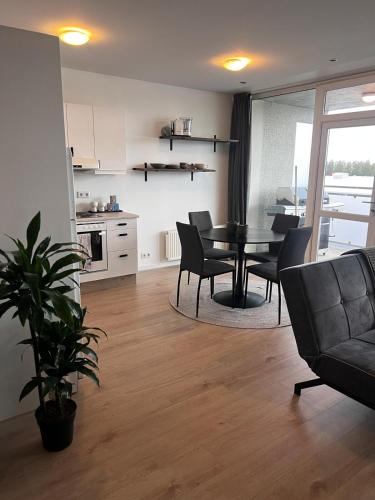 Η κουζίνα ή μικρή κουζίνα στο Cozy central apartment