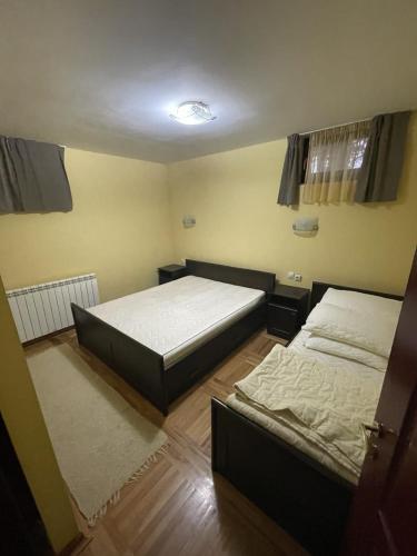 Katil atau katil-katil dalam bilik di vila Family apartman 3