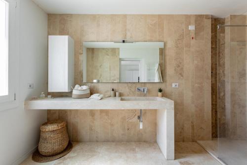 Φωτογραφία από το άλμπουμ του Villa Adalgisa - Luxury private pool and garden σε Su Loi