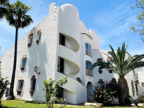 Casa Verde - Ground floor apartment next to the beach