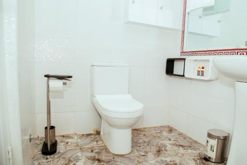 Fotografie z fotogalerie ubytování C K Suites Hotel v destinaci Adentan