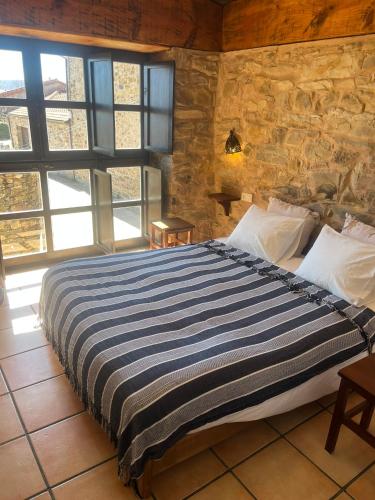 Katil atau katil-katil dalam bilik di The Pilgrim Stone - Vegan B&B