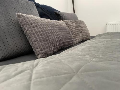 Khu vực ghế ngồi tại Book & Bed Apartment