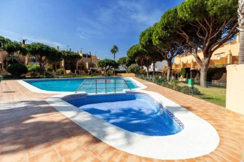 Amplio apart con Wifi y Aire Acondicionado a 500 m de la playa La Barrosa