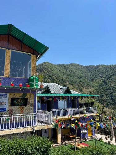 Gallery image of The Backpacker Storeys in Bīr
