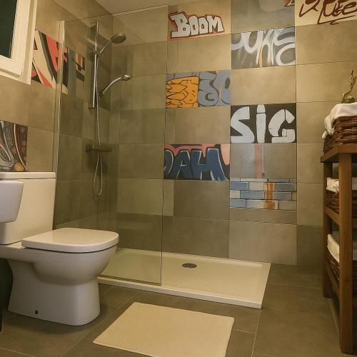 a bathroom with a toilet and a shower at House Natale in Donje Selo na Šolti