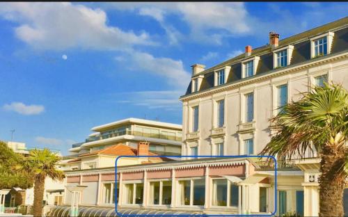 Appartement vue mer plein centre Arcachon