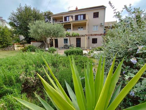 Charming Garden Haven