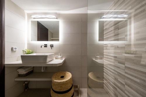 Kúpeľňa v ubytovaní Azzurro Bianco Suites