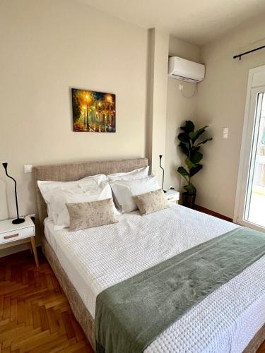 AK Athens Fine Stay - Penthouse with Big Terrace and View - 2 min from Metro