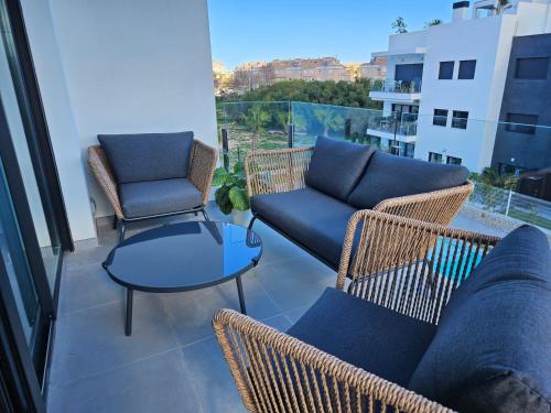 Modern penthouse Magnolia with big top veranda, Arenal