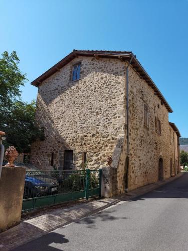 Appartement pour 7 personnes dans une maison du XVIIIème siècle à Livinhac-Le-Haut