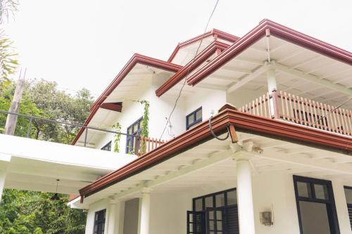Balkón nebo terasa v ubytování Guest House in Mawella