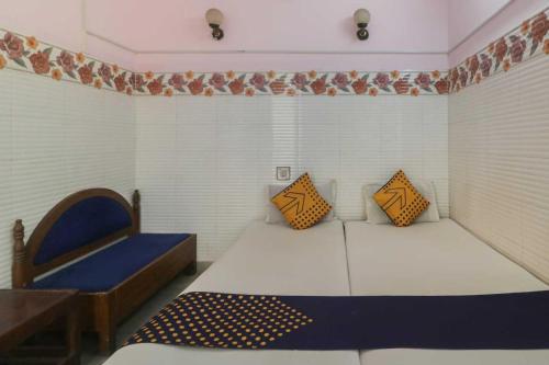 Χώρος καθιστικού στο Hotel O Maitry