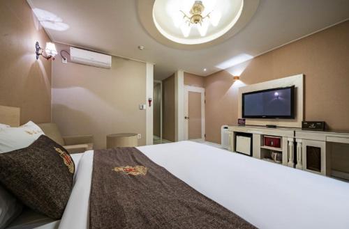 Μια τηλεόραση ή/και κέντρο ψυχαγωγίας στο S Hotel Sangmu