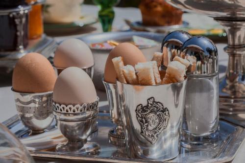 Mad på pensionatet eller i nærheden