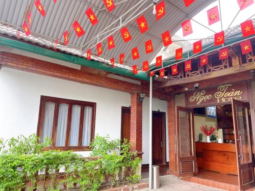 Fotografie z fotogalerie ubytování Ngọc Toàn Lakehouse v destinaci Ðồng Hới