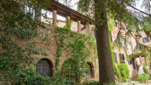 Κήπος έξω από το Residenza d'Epoca Il Cassero