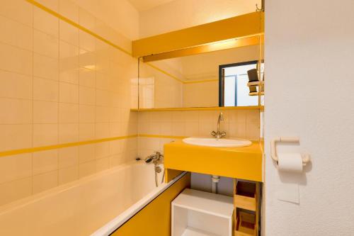 Koupelna v ubytování Résidence Port Bourgenay - maeva Home - Appartement 2 pièces 5 personnes - Sélection MAE-1251