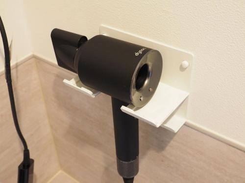 a black and white security camera in a room at マーケットステイ串本 MarketStay Kusimoto in Kushimoto